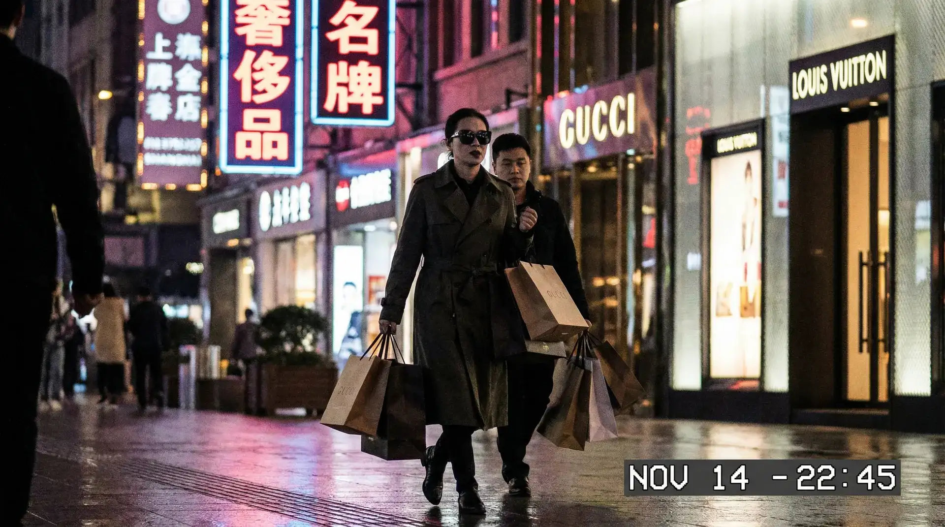 吃瓜社区 - 奢侈品购物被拍
